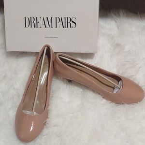 Dream pairs Rosie nude pump new wot.